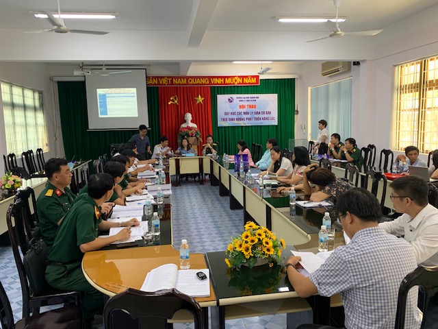 Quang cảnh Hội thảo khoa học Khoa LLCB 2020 Quang cảnh Hội thảo khoa học Khoa LLCB 2020